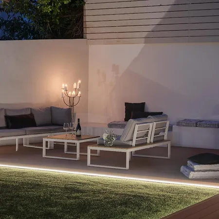 Athena's Lemon Grove Glyfada Apartment *