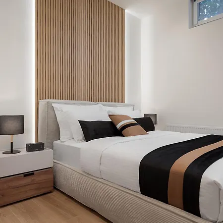 Apartment Athena's Lemon Grove Glyfada Athens
